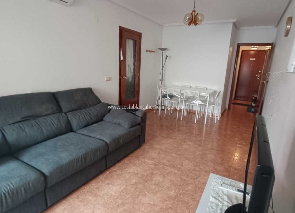 Használt - Apartment - Torrevieja - Playa de los Locos