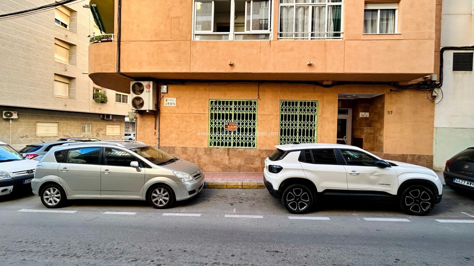 Használt - Commercial - Torrevieja - Center Torrevieja