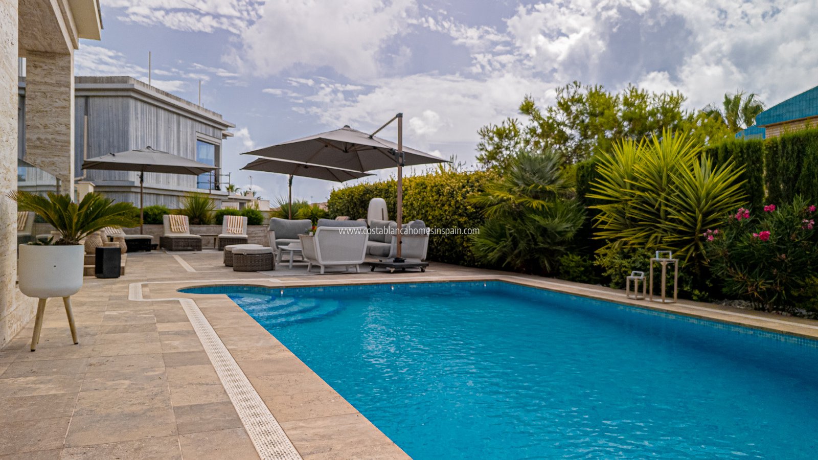 Használt - Detached Villa - La Zenia - Beachside