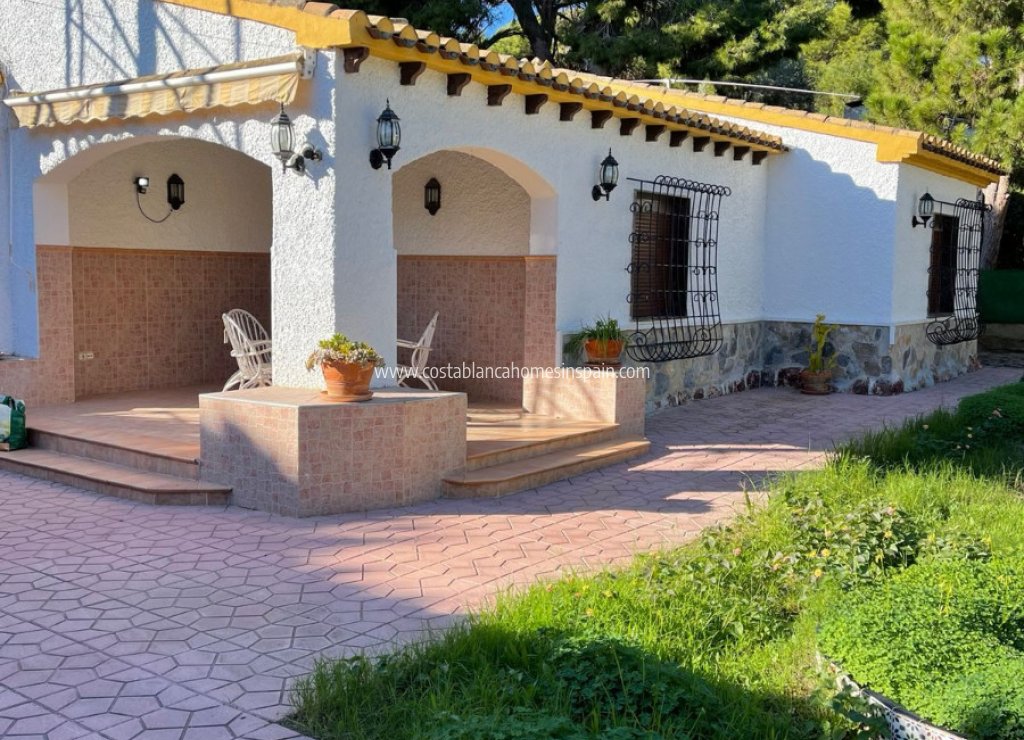 Használt - Detached Villa - Orihuela Costa - Punta Prima
