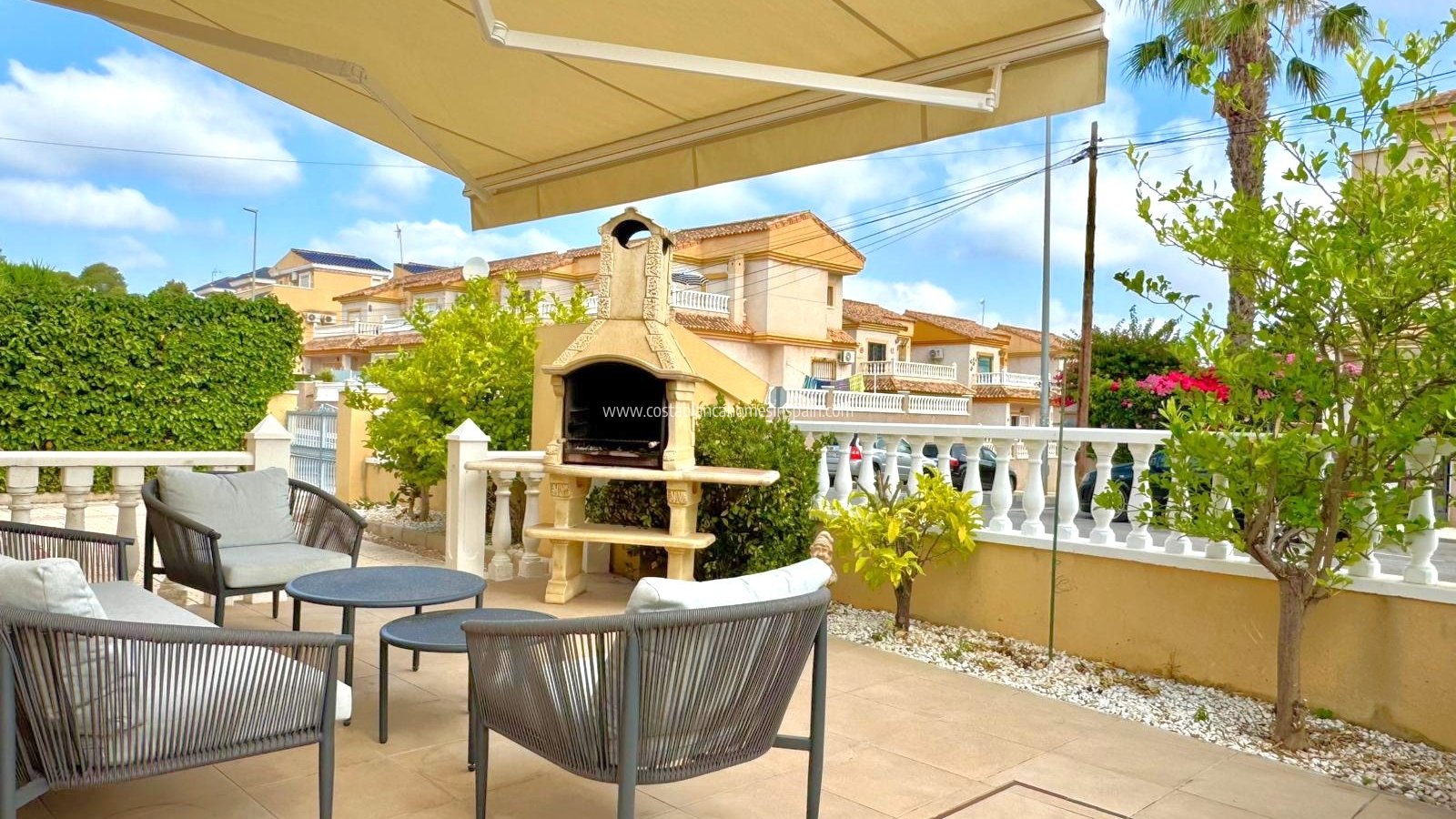 Használt - Detached Villa - Orihuela Costa - Villamartin