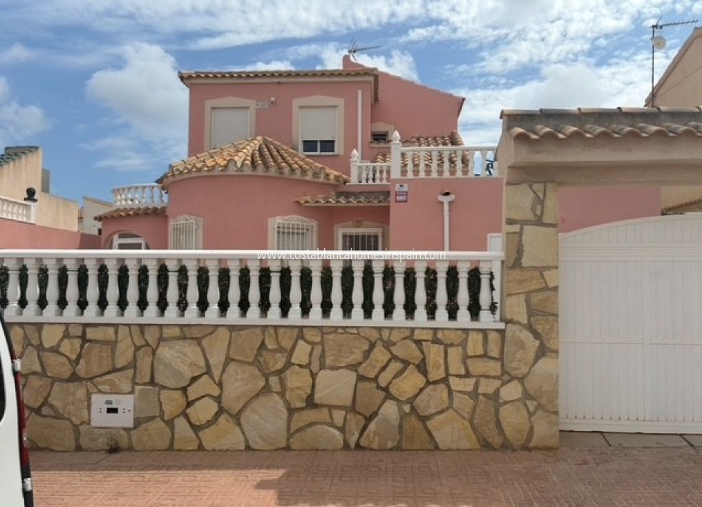 Használt - Detached Villa - Playa Flamenca - Costa Blanca South