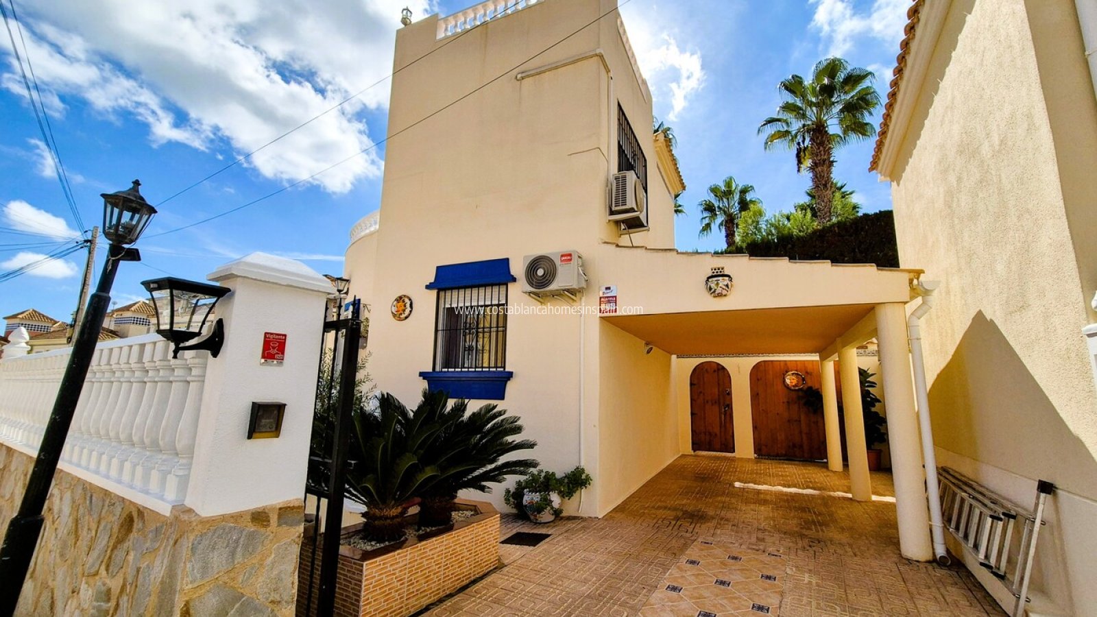 Használt - Detached Villa - Villamartin - Costa Blanca