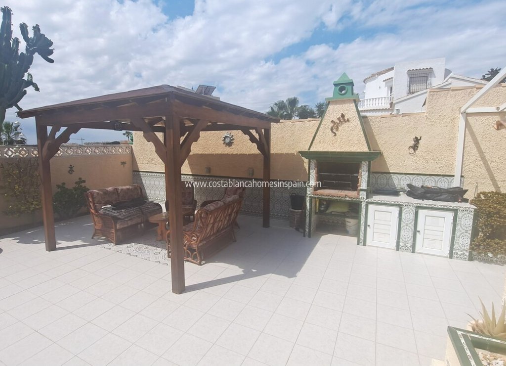 Használt - Detached Villa - Villamartin - 