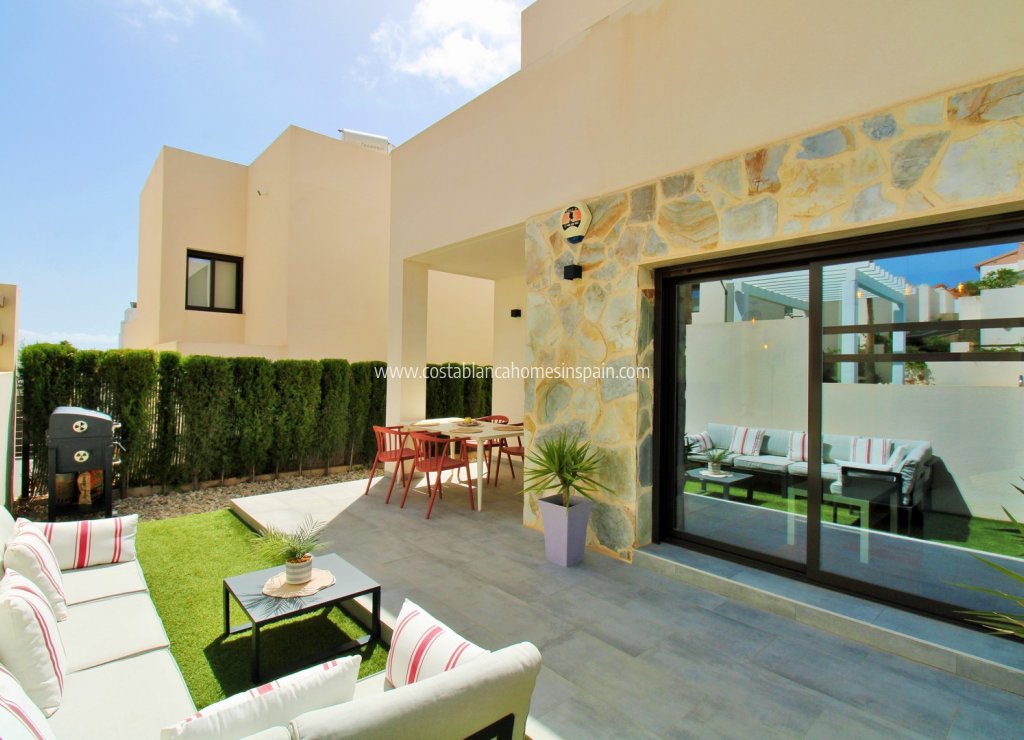 Használt - Detached Villa - Villamartin - 