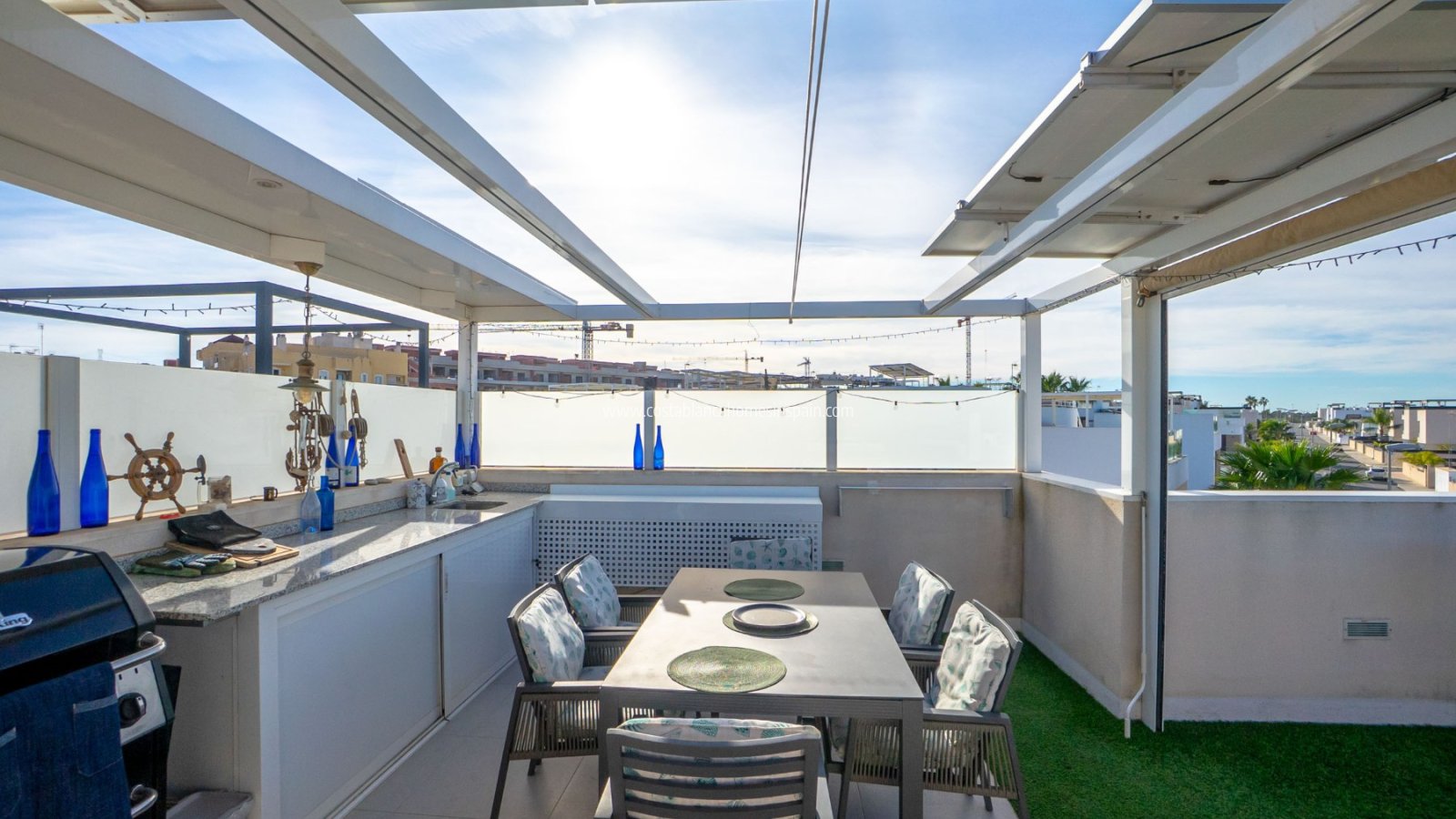 Használt - Detached Villa - 