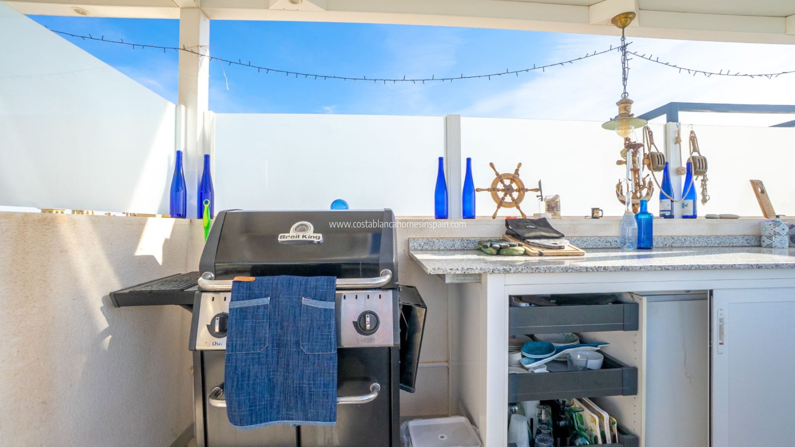 Használt - Detached Villa - 