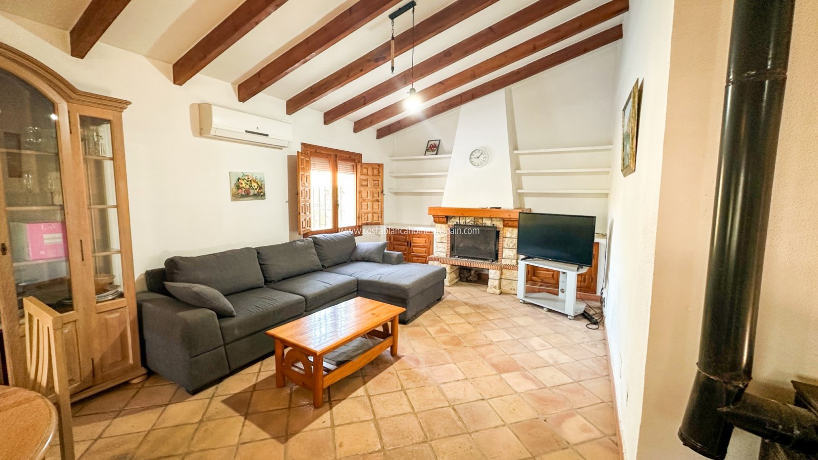 Használt - Detached Villa - 