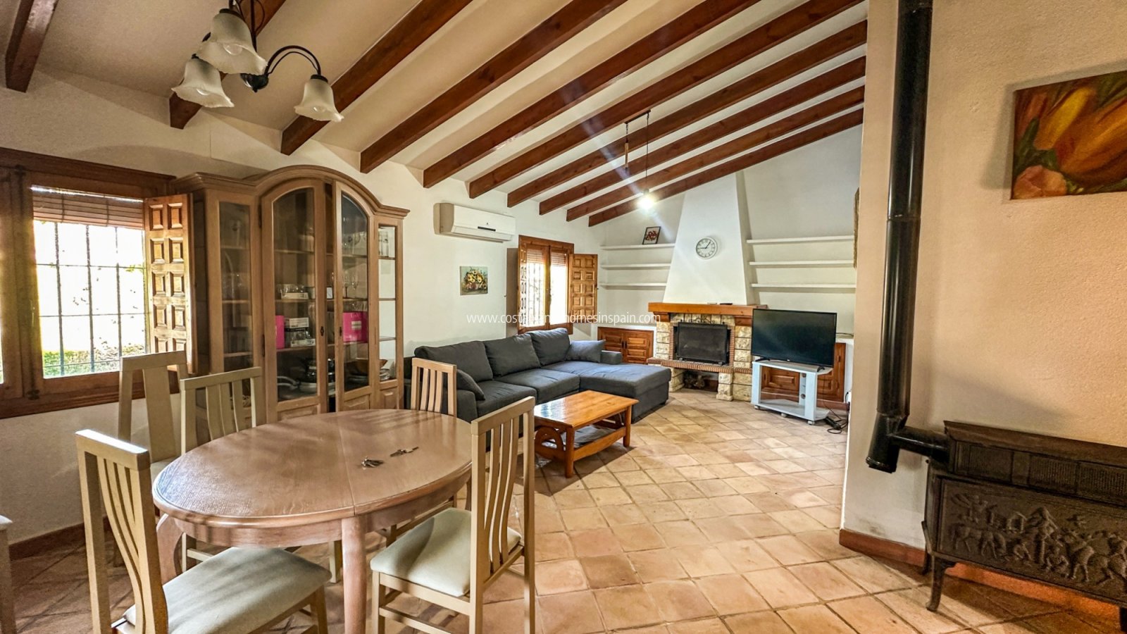 Használt - Detached Villa - 