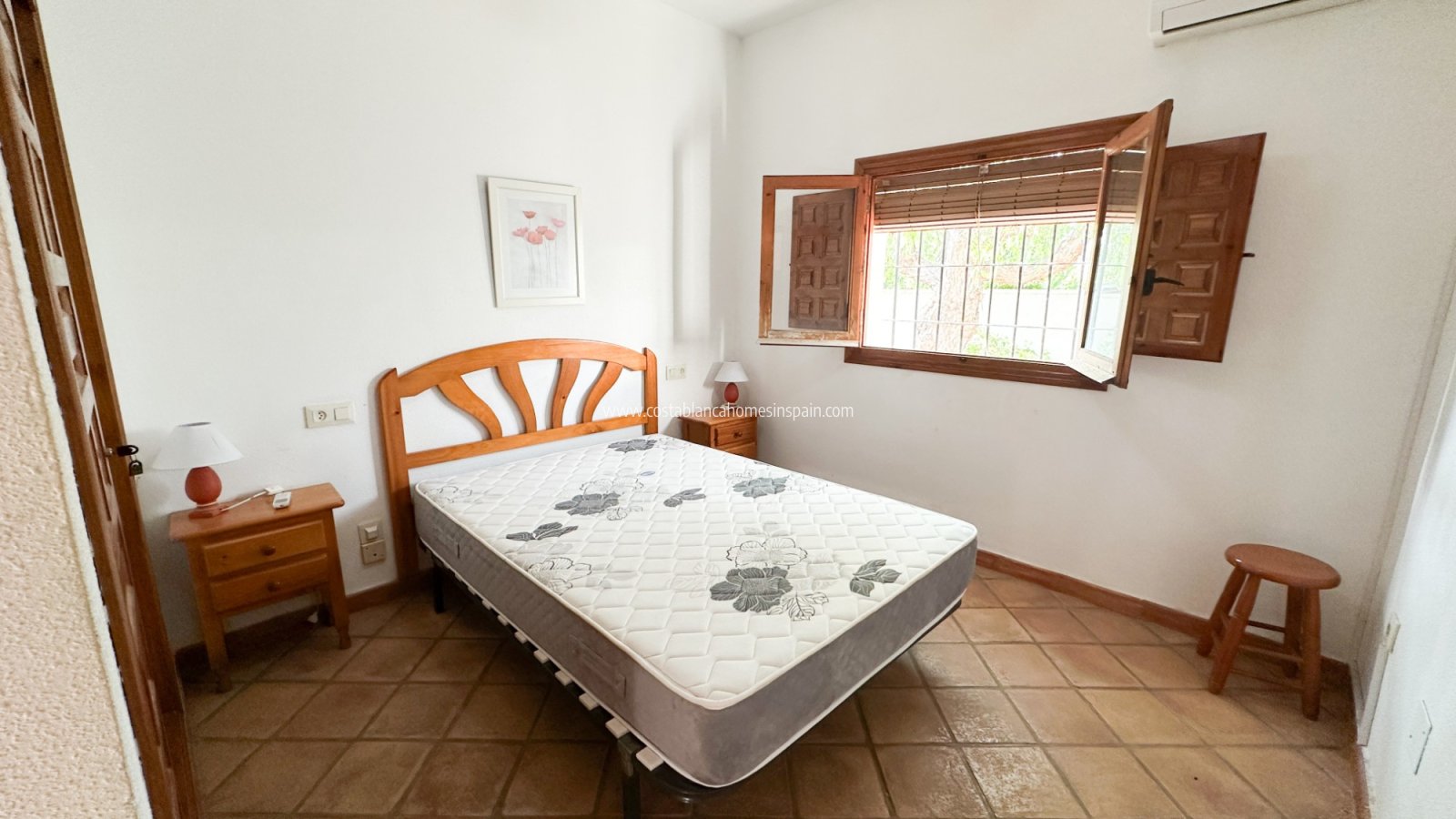Használt - Detached Villa - 