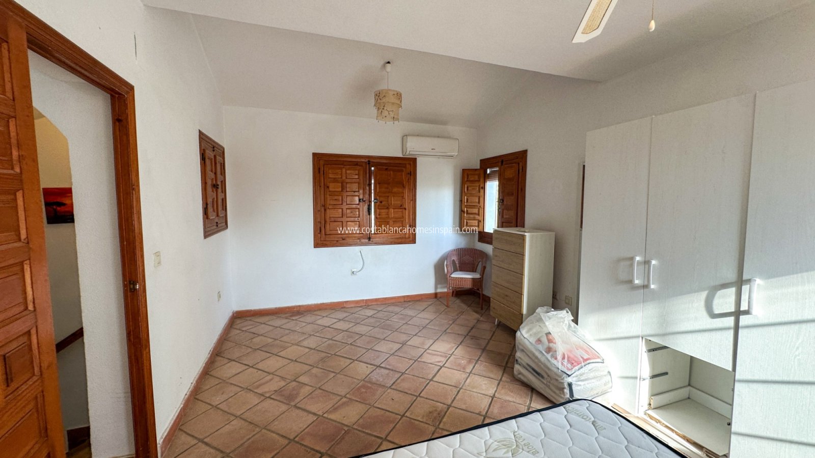Használt - Detached Villa - 