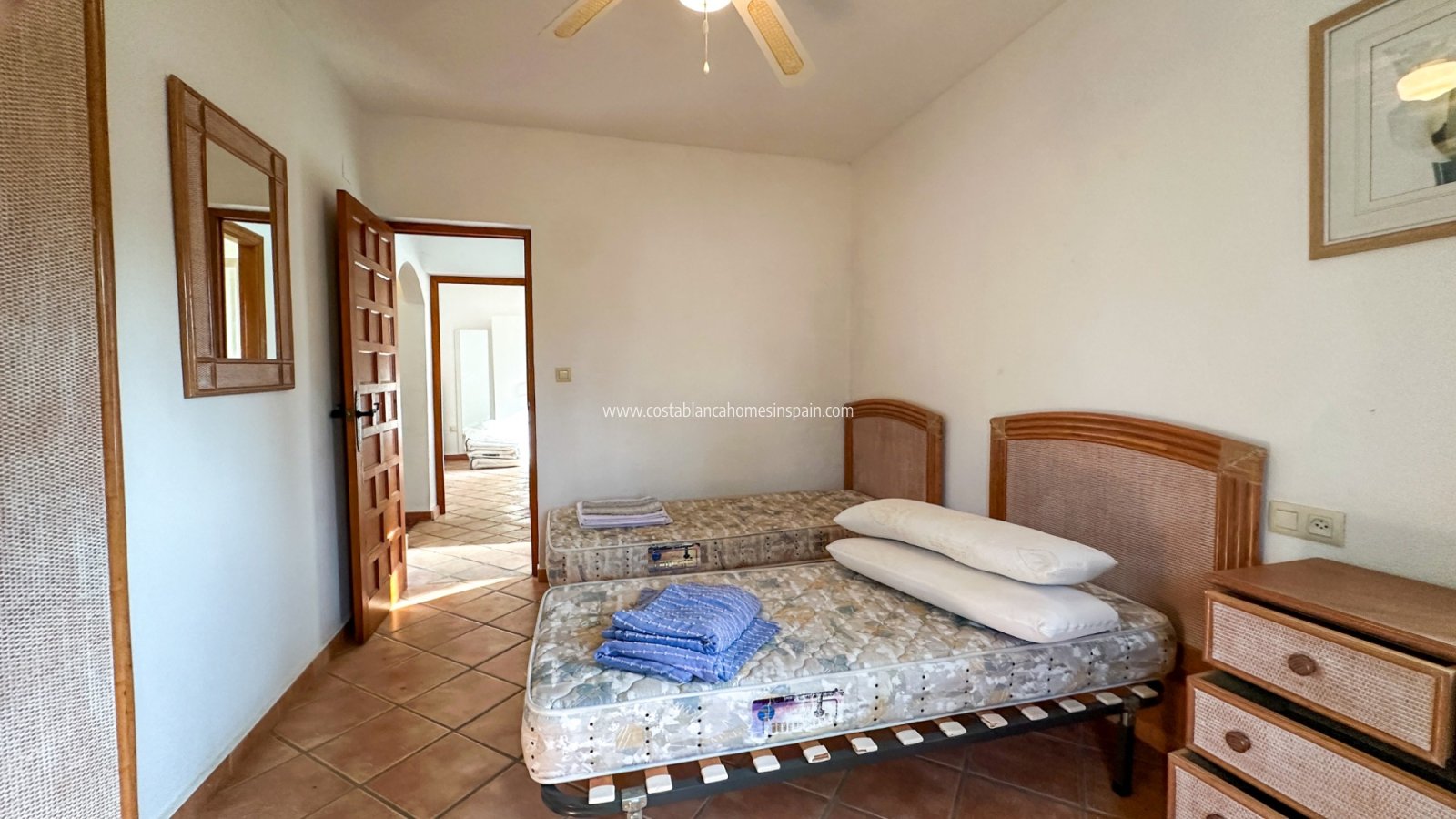 Használt - Detached Villa - 