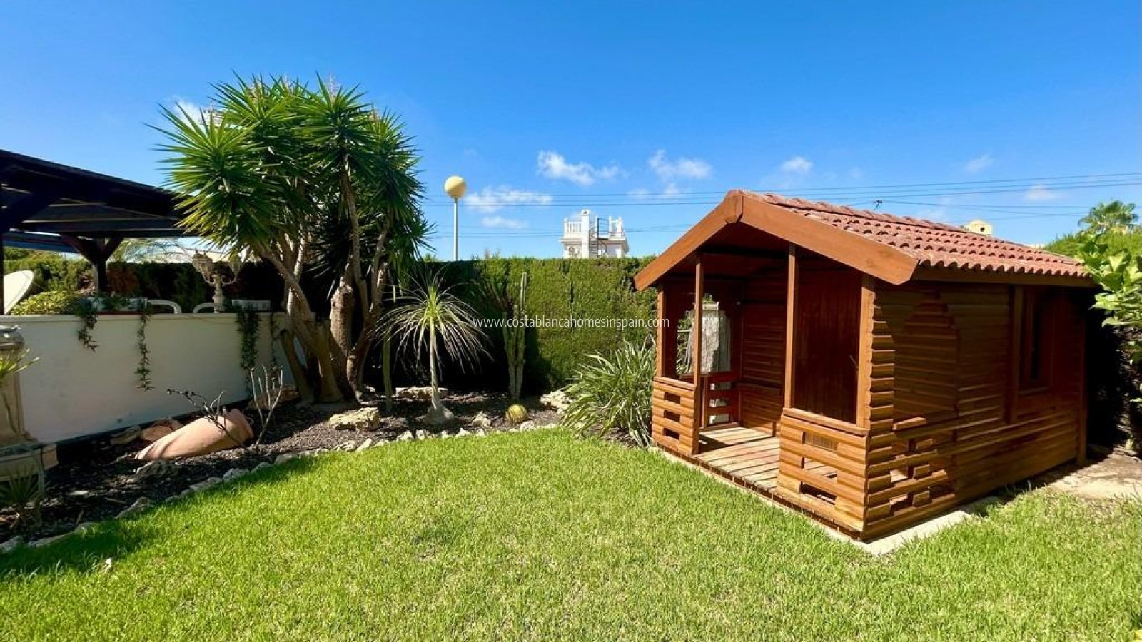 Használt - Detached Villa - 