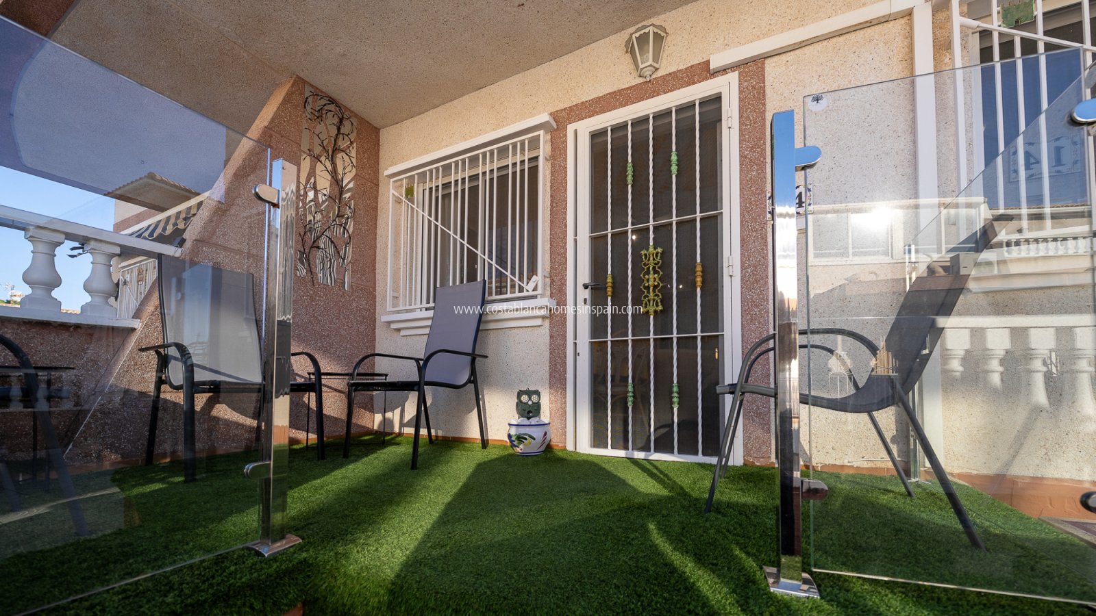 Használt - Semi - Detached Villa - Cabo Roig - 