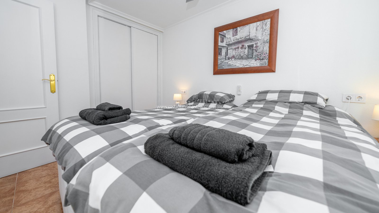 Használt - Semi - Detached Villa - Cabo Roig - 