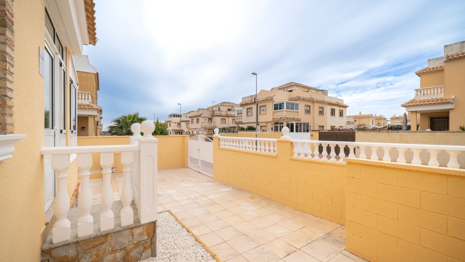 Használt - Semi - Detached Villa - Ciudad Quesada - 