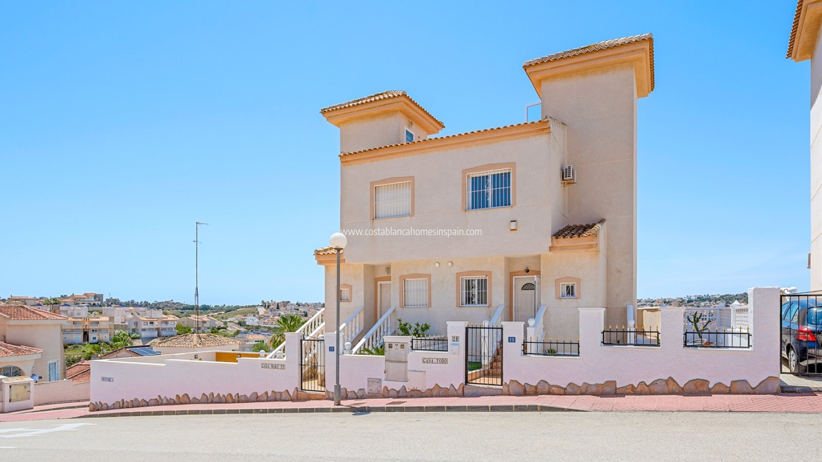Használt - Semi - Detached Villa - Ciudad Quesada - 
