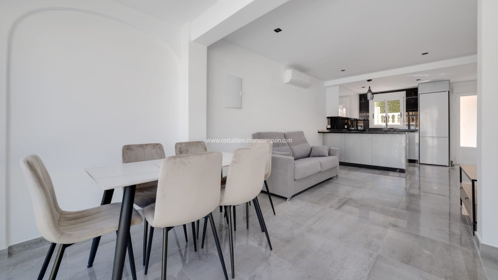 Használt - Townhouse - Orihuela Costa - La Zenia