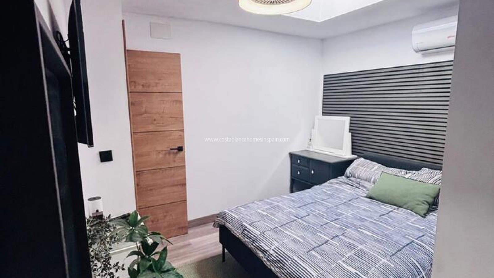 Használt - Townhouse - San Miguel de Salinas - 