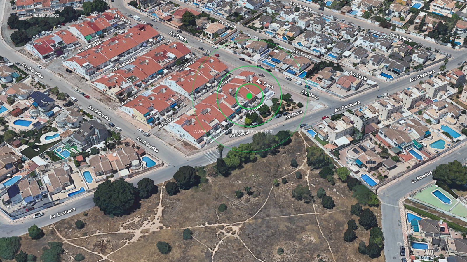 Használt - Townhouse - Torrevieja - Urbanización San Luis