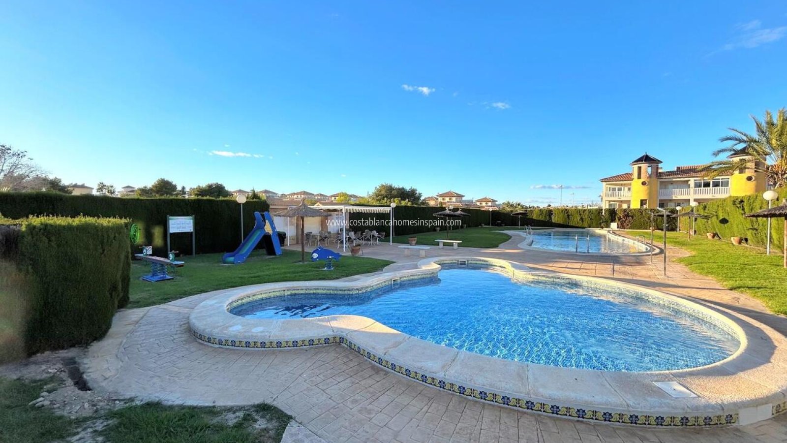 Használt - Townhouse - Villamartin - Costa Blanca