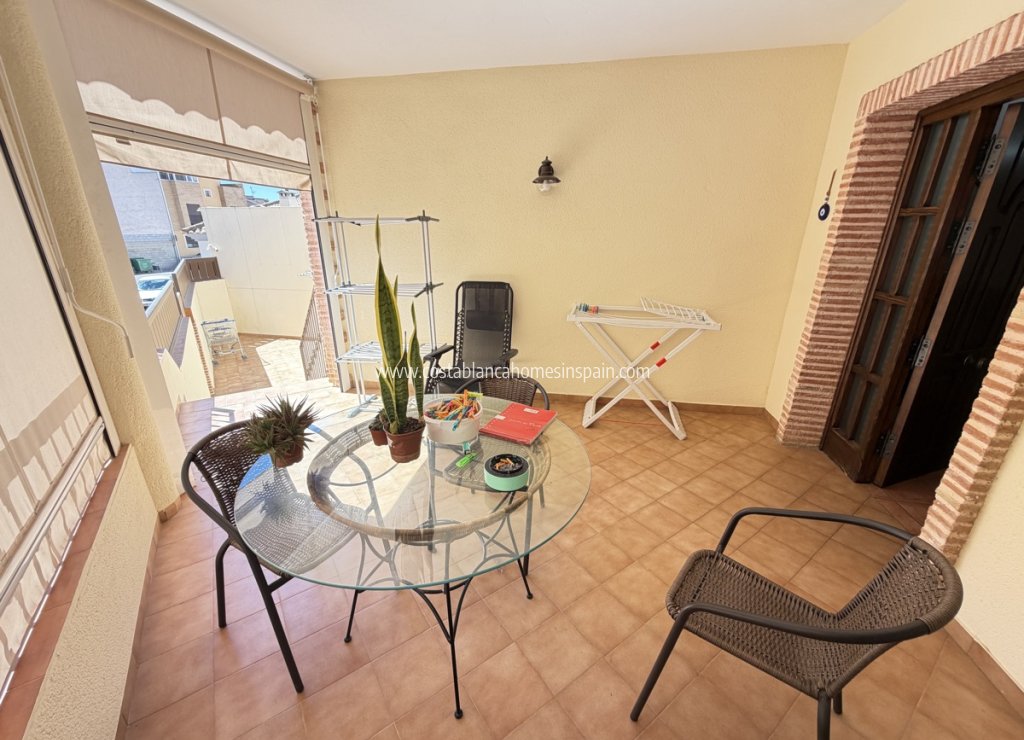 Használt - Townhouse - 