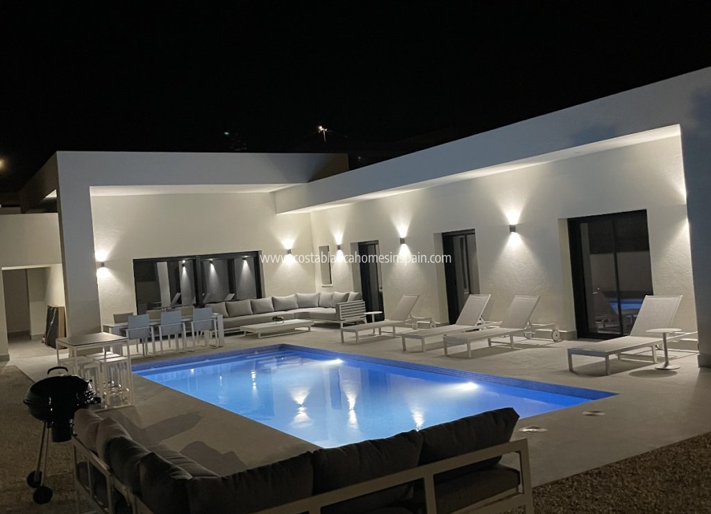 New Build - Detached Villa - La Romana - LA ROMANA