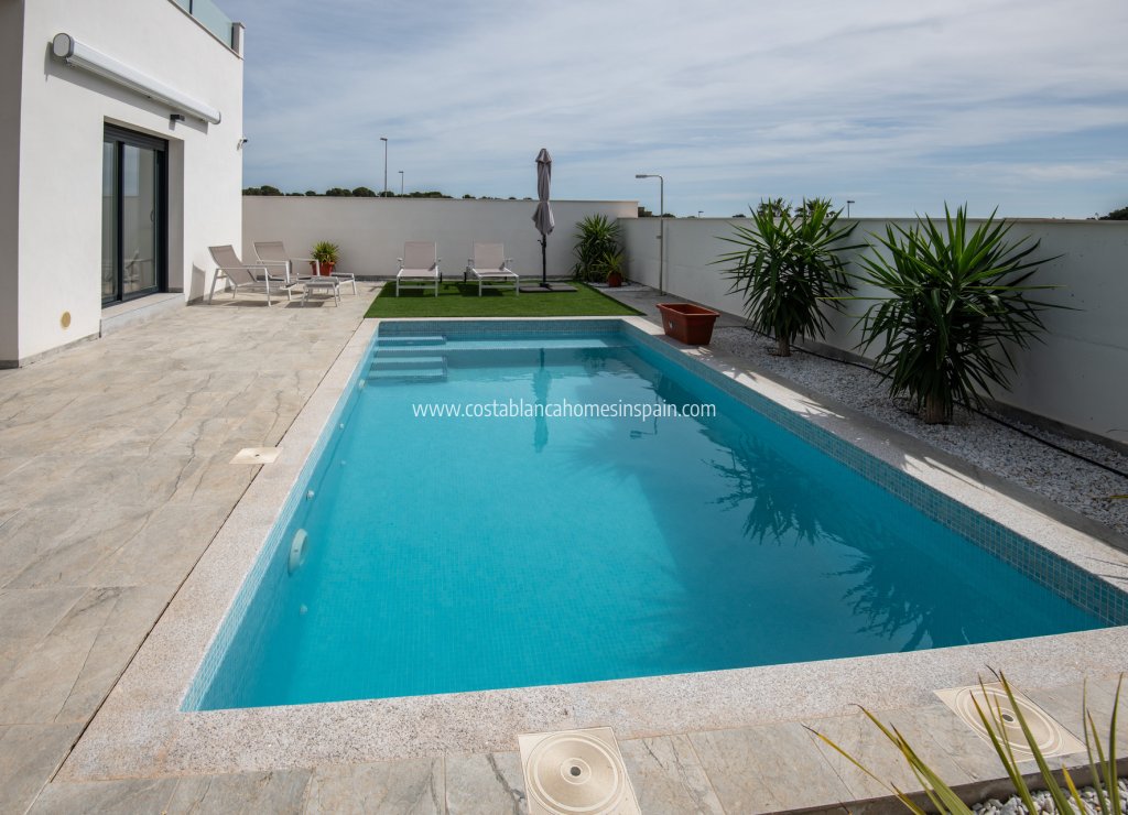 New Build - Detached Villa - Pinar de Campoverde