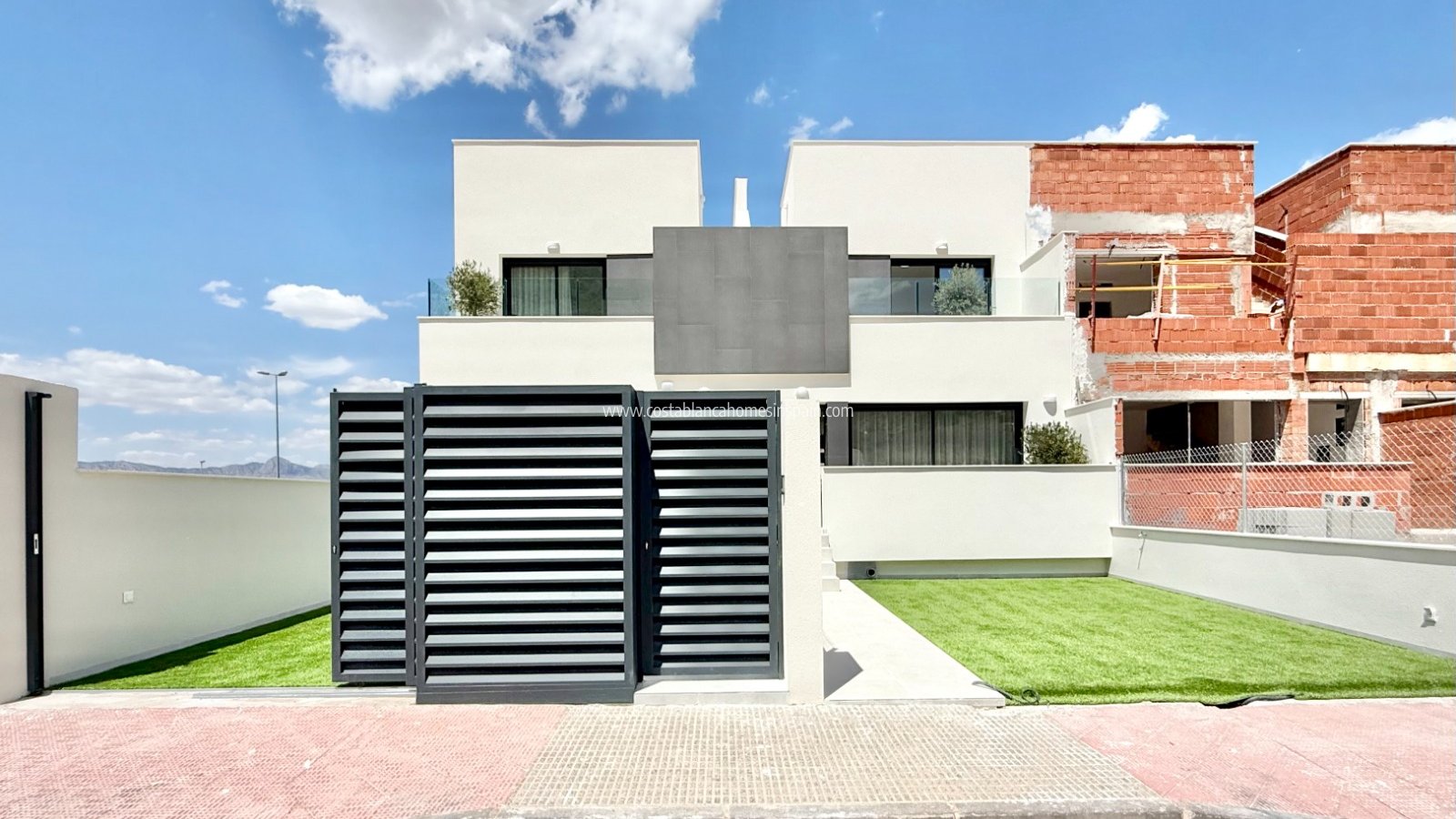 Nouvelle construction - Apartment - Cox