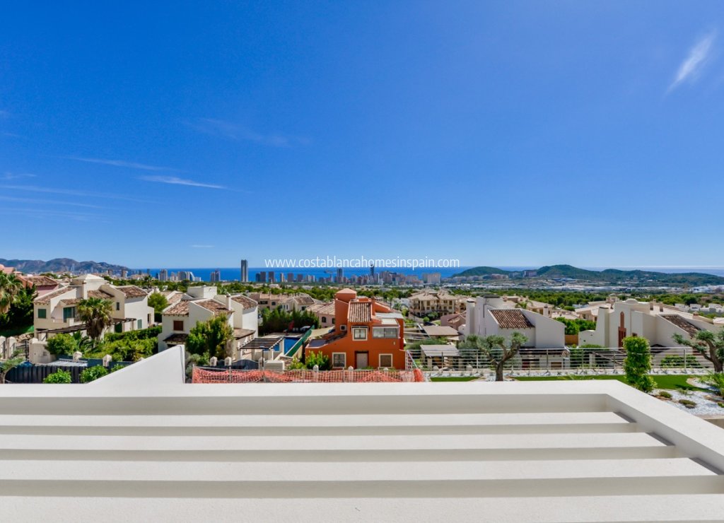 Nouvelle construction - Detached Villa - Finestrat