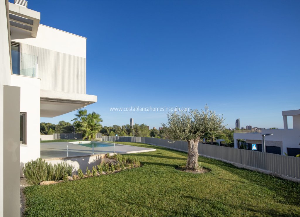 Nouvelle construction - Detached Villa - Finestrat