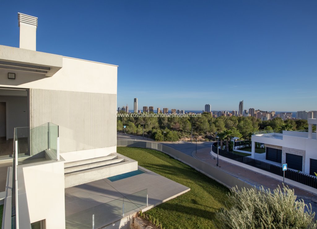 Nouvelle construction - Detached Villa - Finestrat