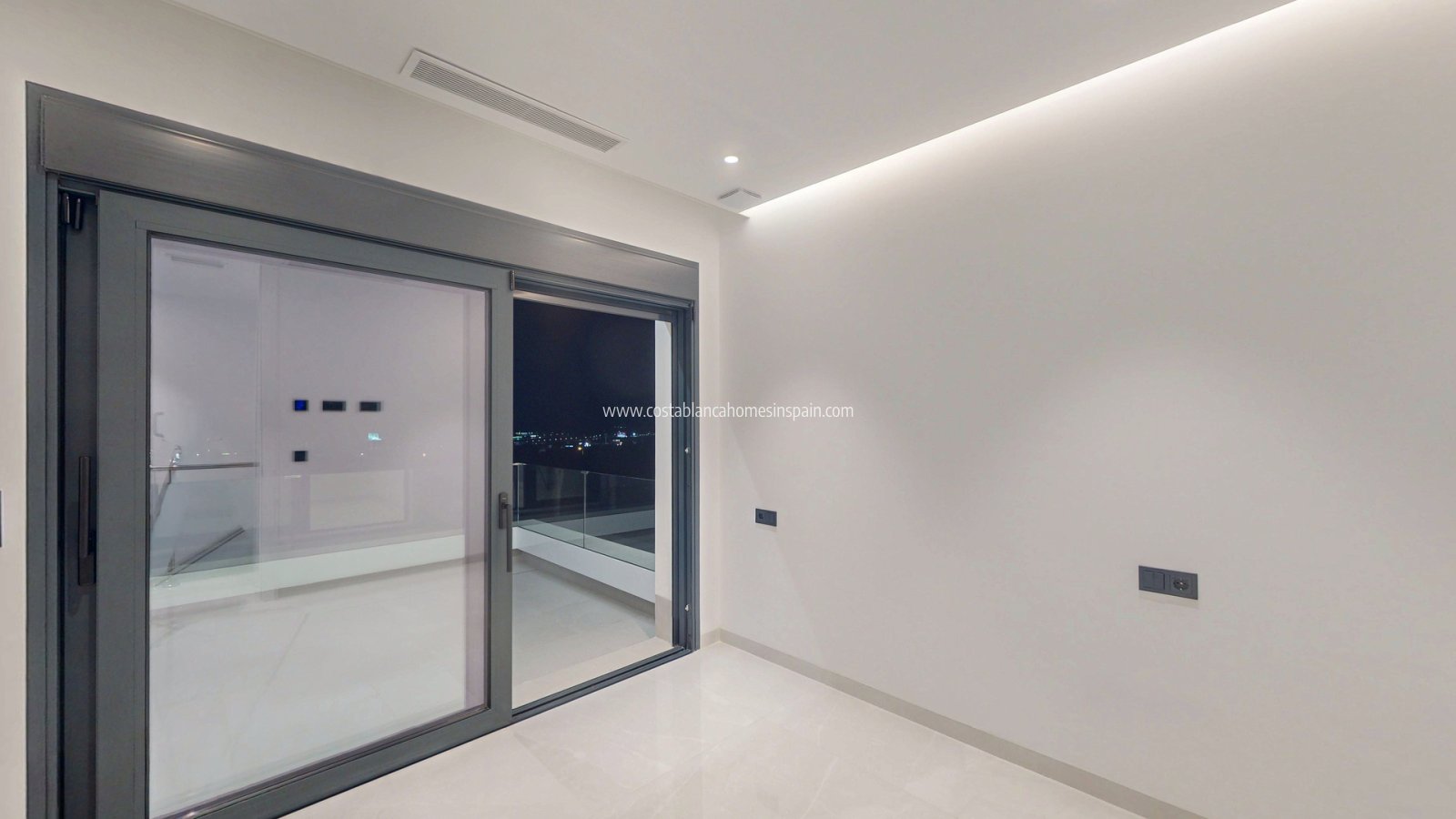 Nouvelle construction - Detached Villa - Finestrat