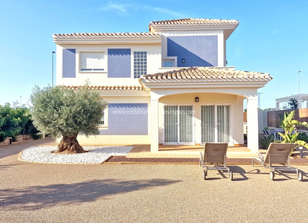 Nouvelle construction - Detached Villa - Purias