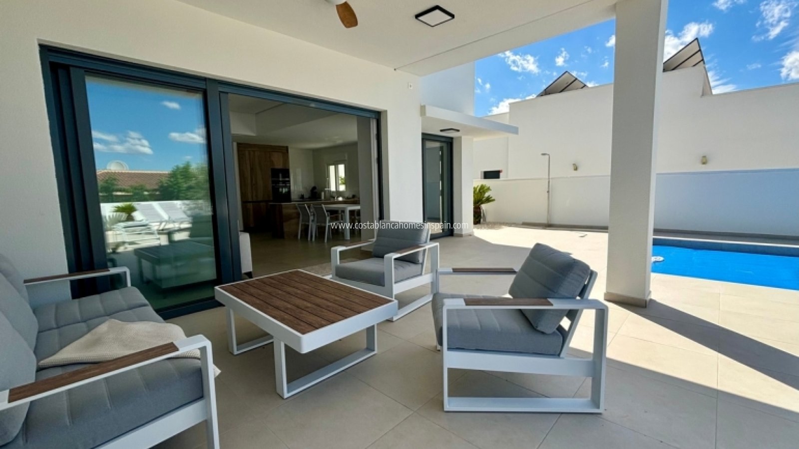 Nouvelle construction - Detached Villa - Rojales