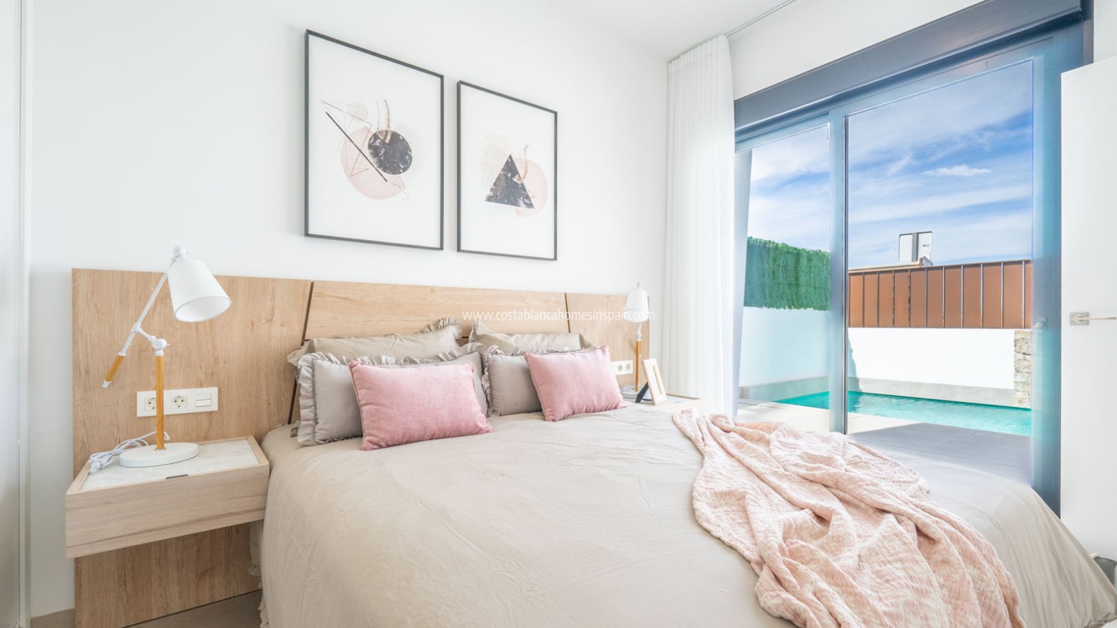 Nouvelle construction - Detached Villa - Roldan