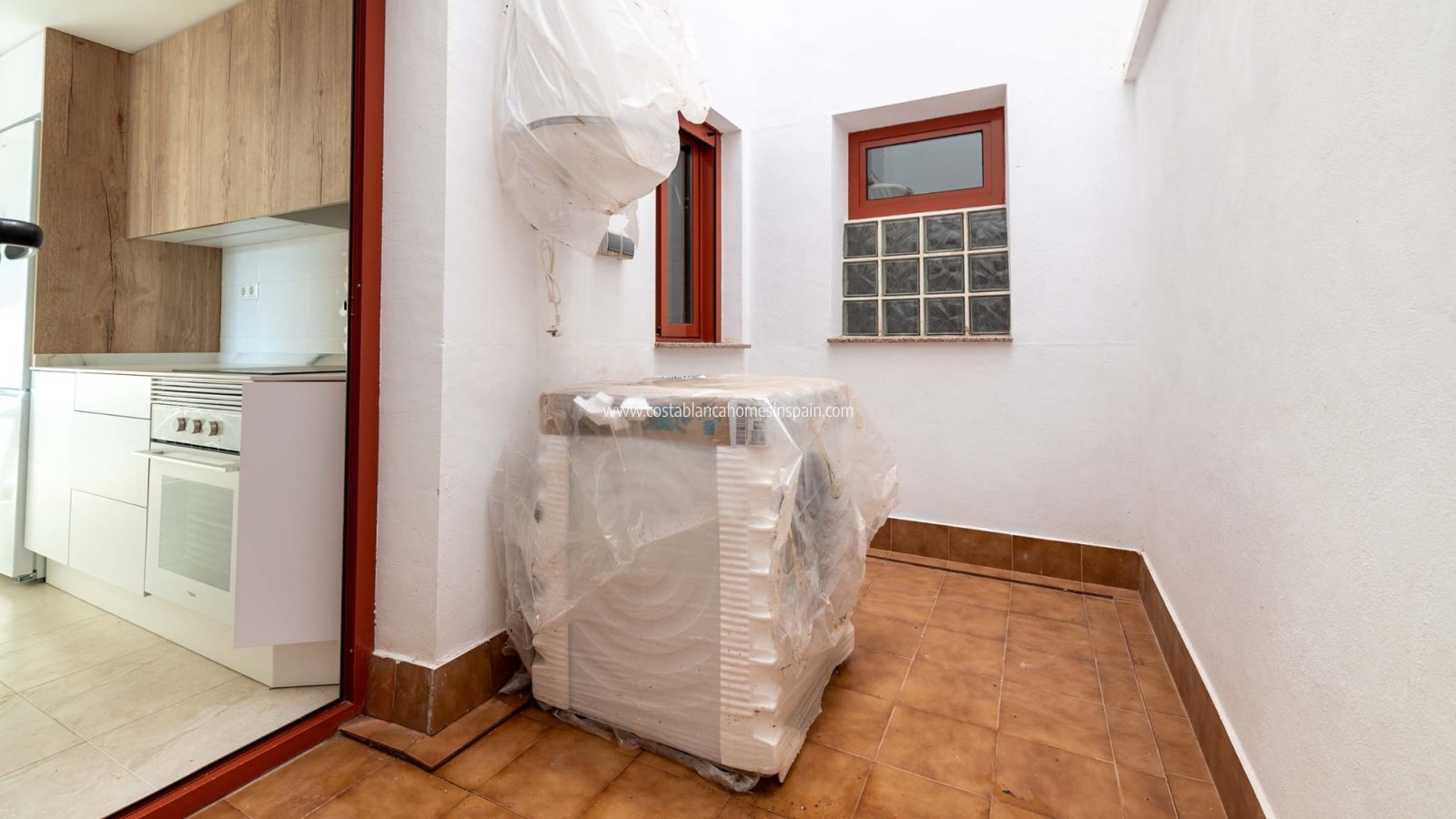 Nybygg - Apartment - Jerónimo y Avileses