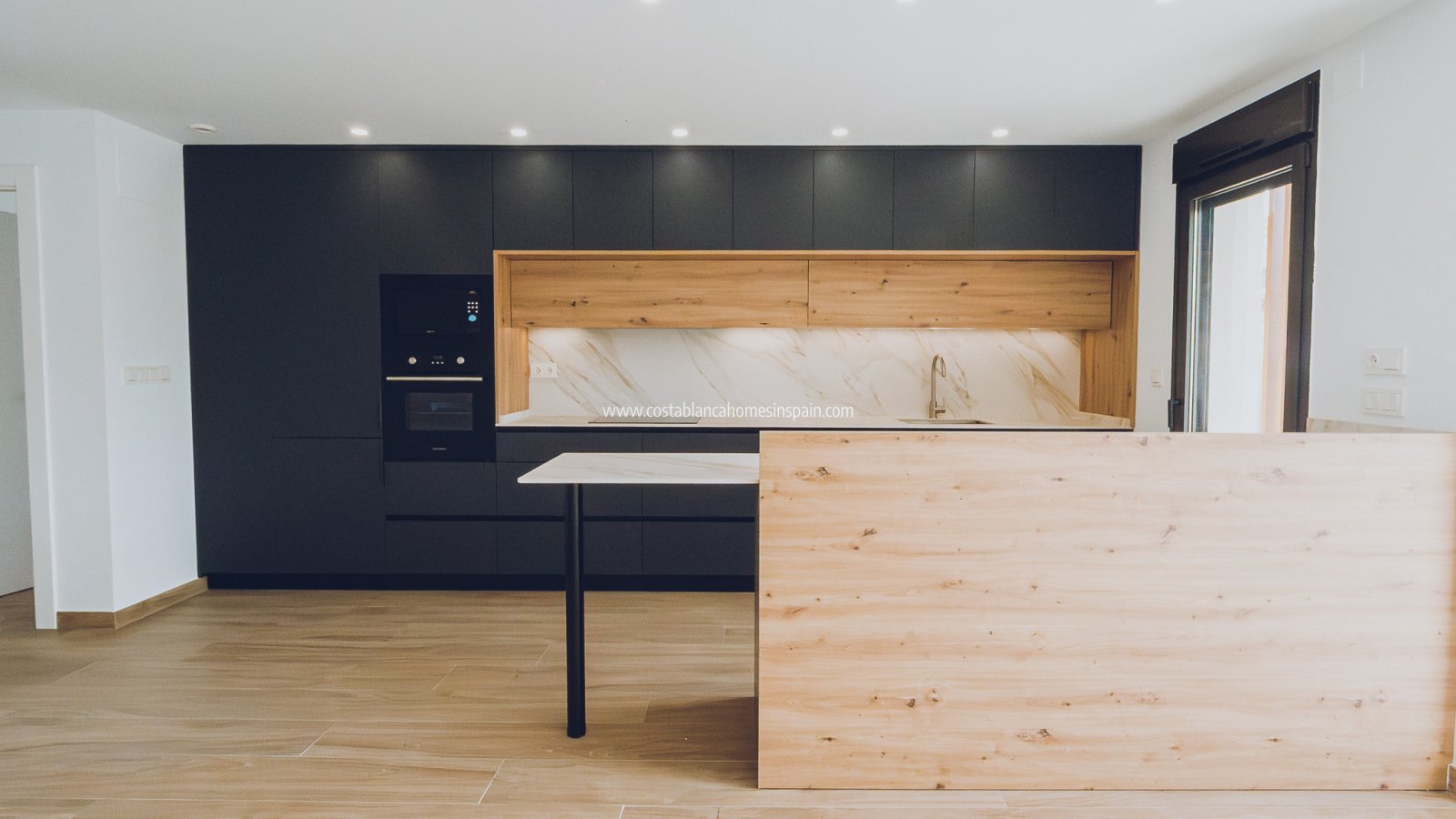 Nybygg - Apartment - Redován