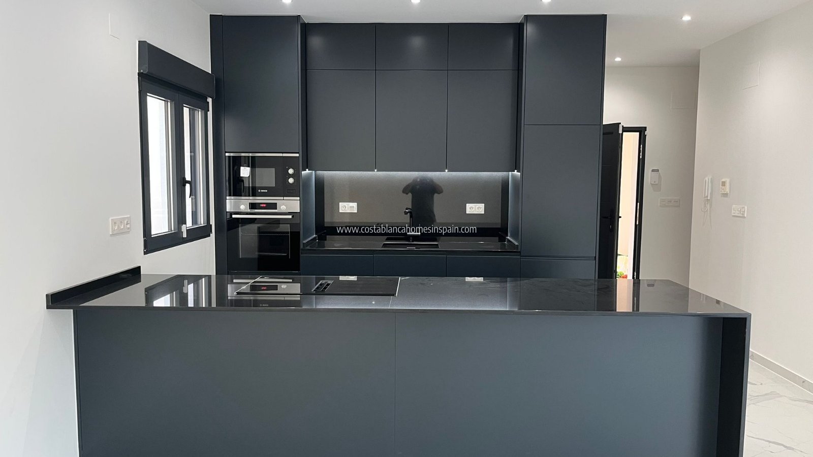 Nybygg - Detached Villa - La Romana - LA ROMANA