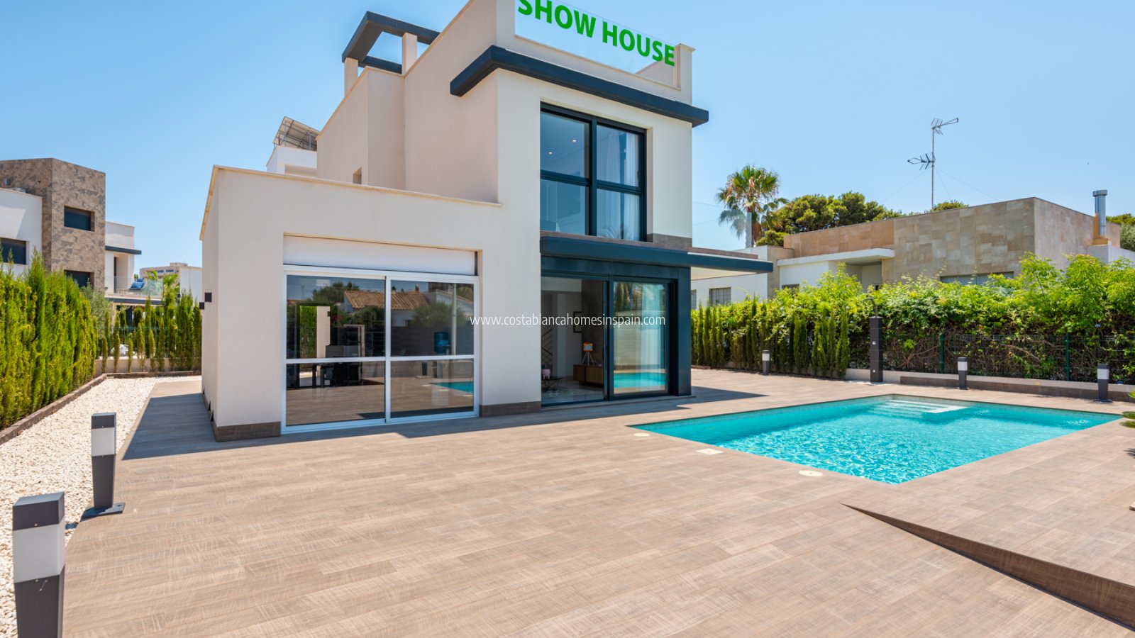 Nybygg - Detached Villa - Playa Paraiso