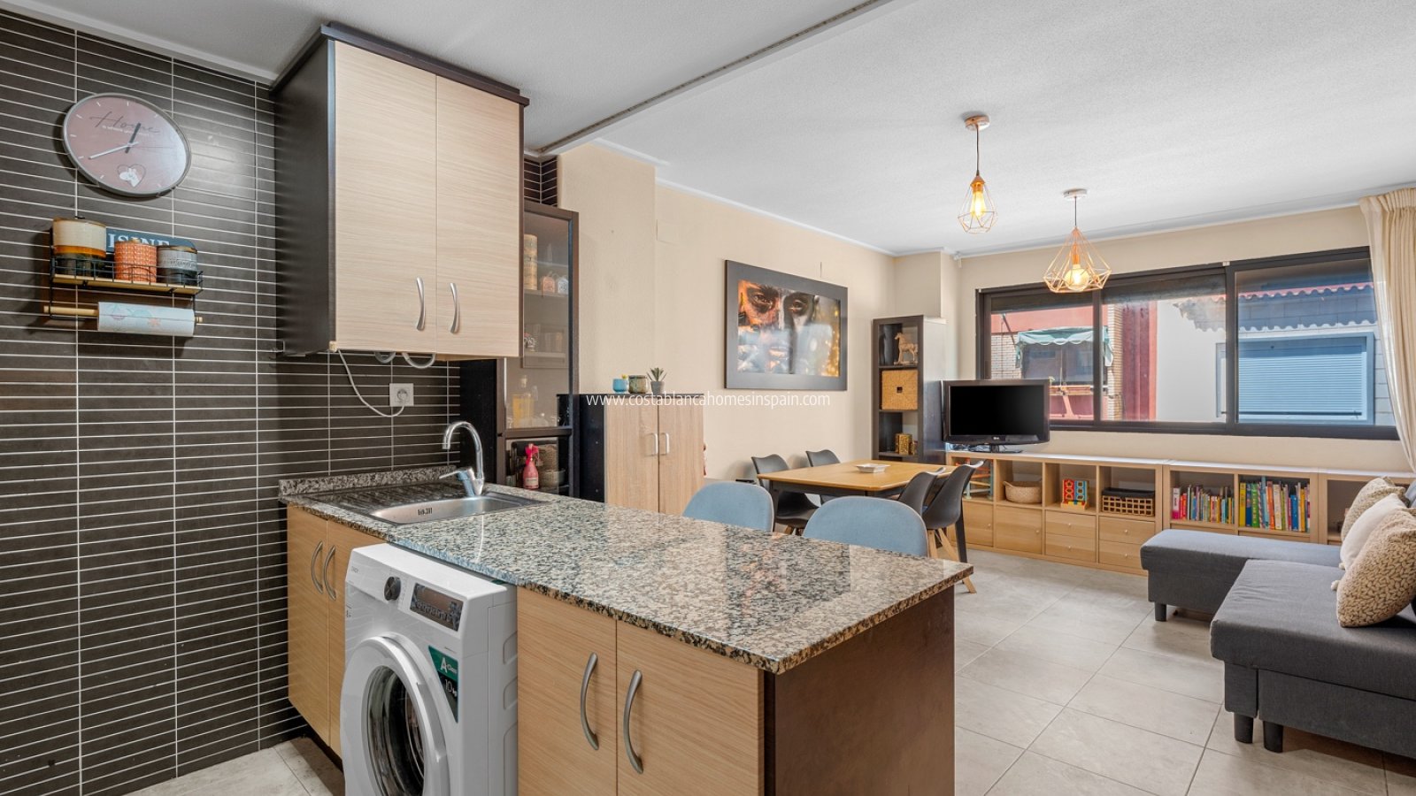 Re-salg - Apartment - Alicante - Carolinas Bajas