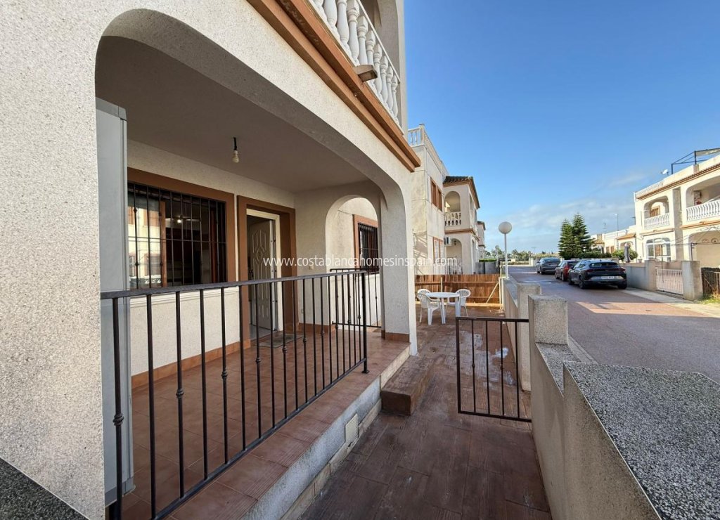 Re-salg - Apartment - Daya Vieja