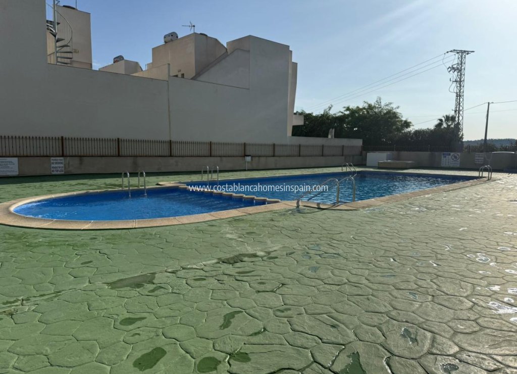 Re-salg - Apartment - Daya Vieja