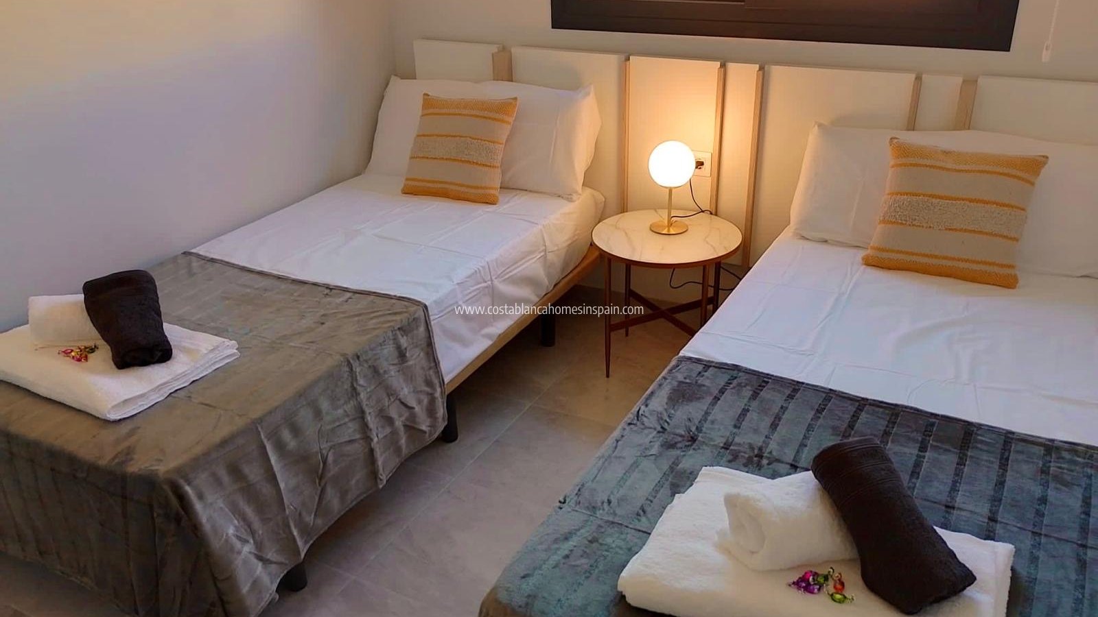 Re-salg - Apartment - Orihuela - Costa Blanca