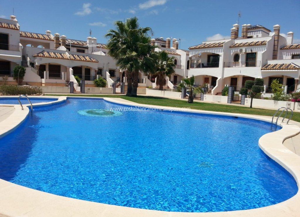 Re-salg - Apartment - Orihuela Costa - Villamartin