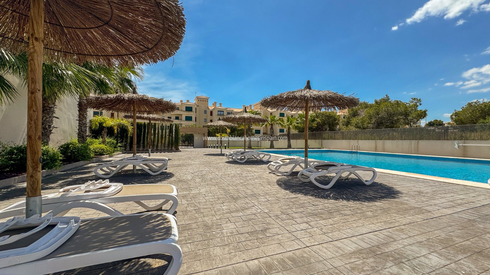 Re-salg - Apartment - Orihuela Costa - Villamartin