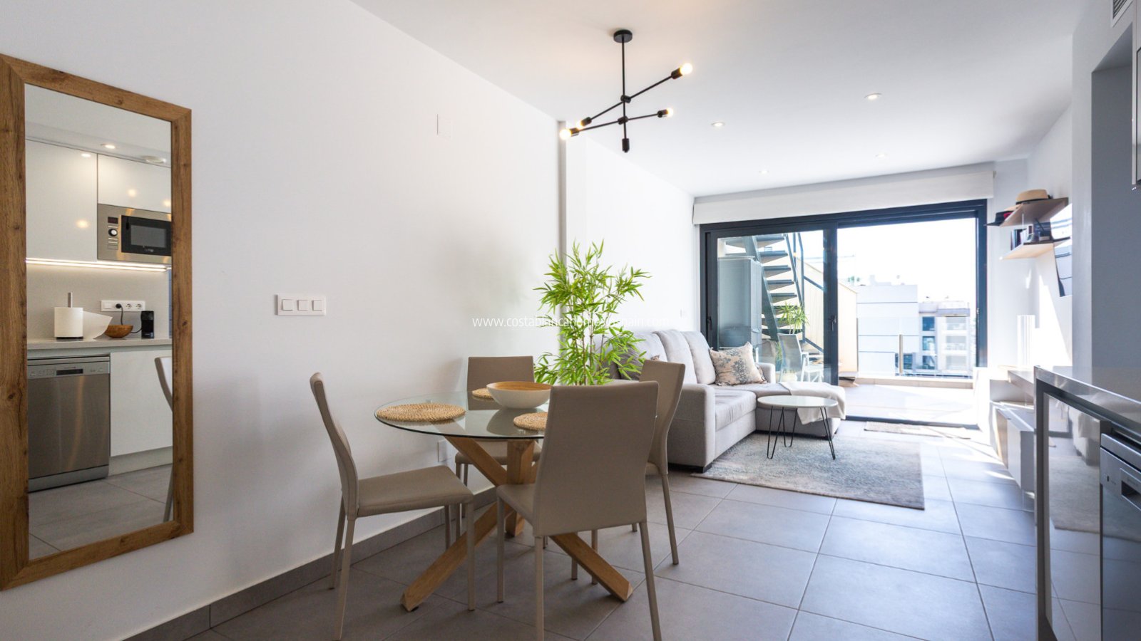 Re-salg - Apartment - Orihuela Costa - Villamartin