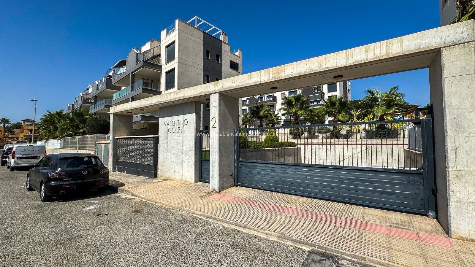 Re-salg - Apartment - Orihuela Costa - Villamartin
