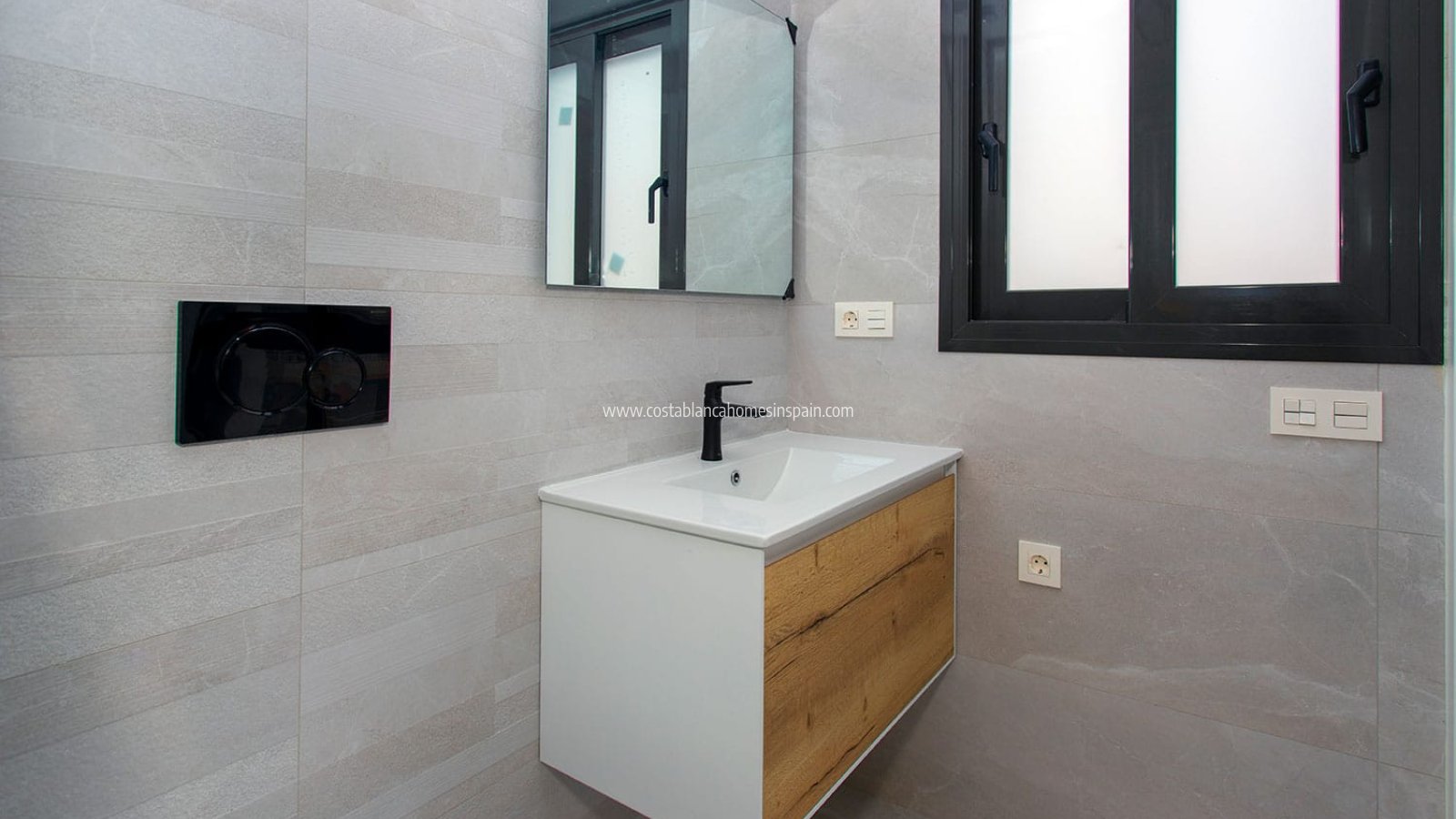 Re-salg - Apartment - Torrevieja - Beach