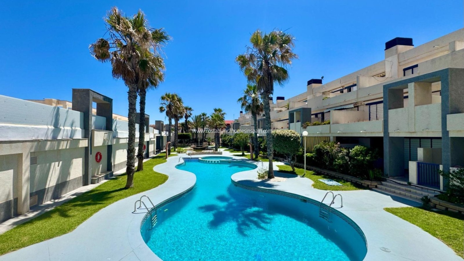 Re-salg - Apartment - Torrevieja - La Mata